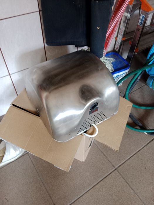 Suszarka do rąk bardzo dobry stan