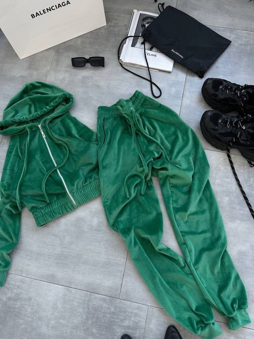 Женский велюровый спортивный костюм Штаны и кофта Из Велюра Базовый