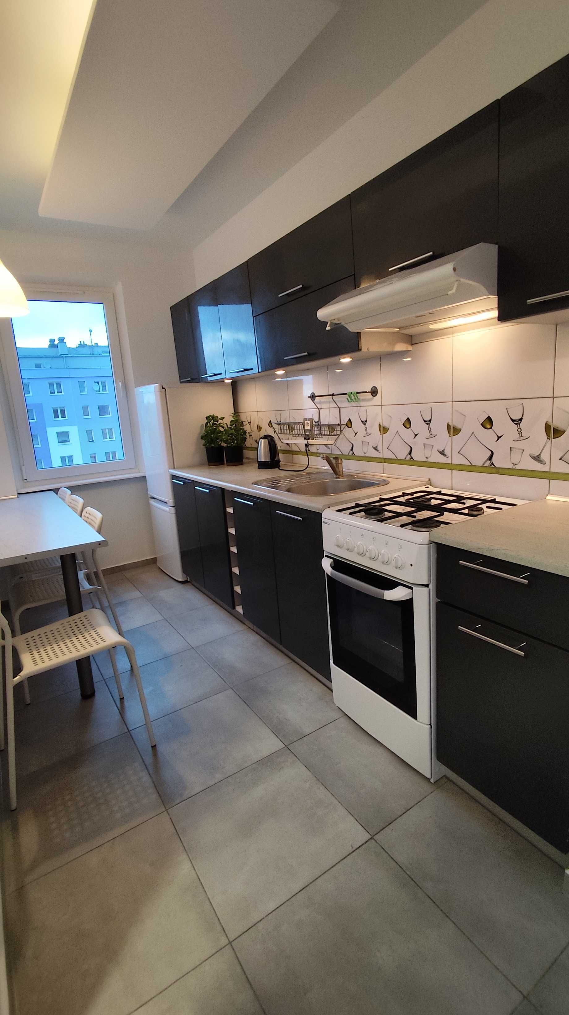 Apartamenty Pokoje Noclegi Wczasy Wakacje Gdynia  3 pok. 53m