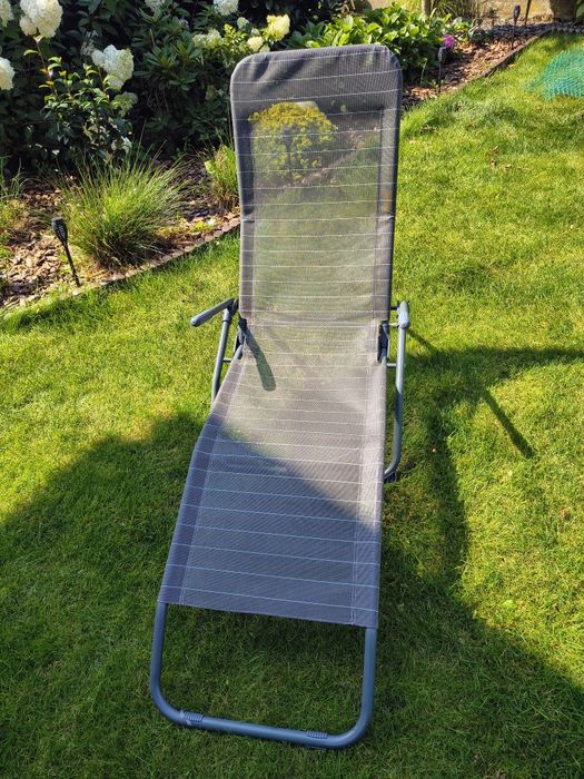 Leżak ogrodowy firmyJysk