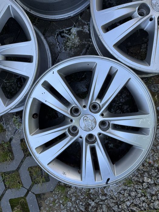 Felgi Kia Sportage 16” 5x114.3 Hyundai i35 Tucson Toyota Rav Suzuki