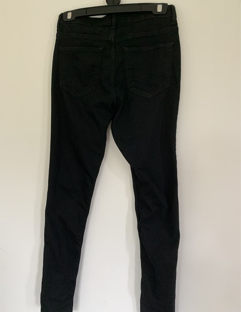 Czarne jeansy skinny h&m