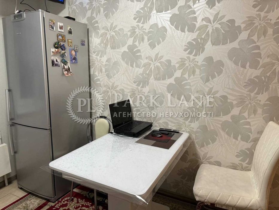 2 к, Кошиця, Ревуцького, метро Харківська, Позняки, Дарницький район