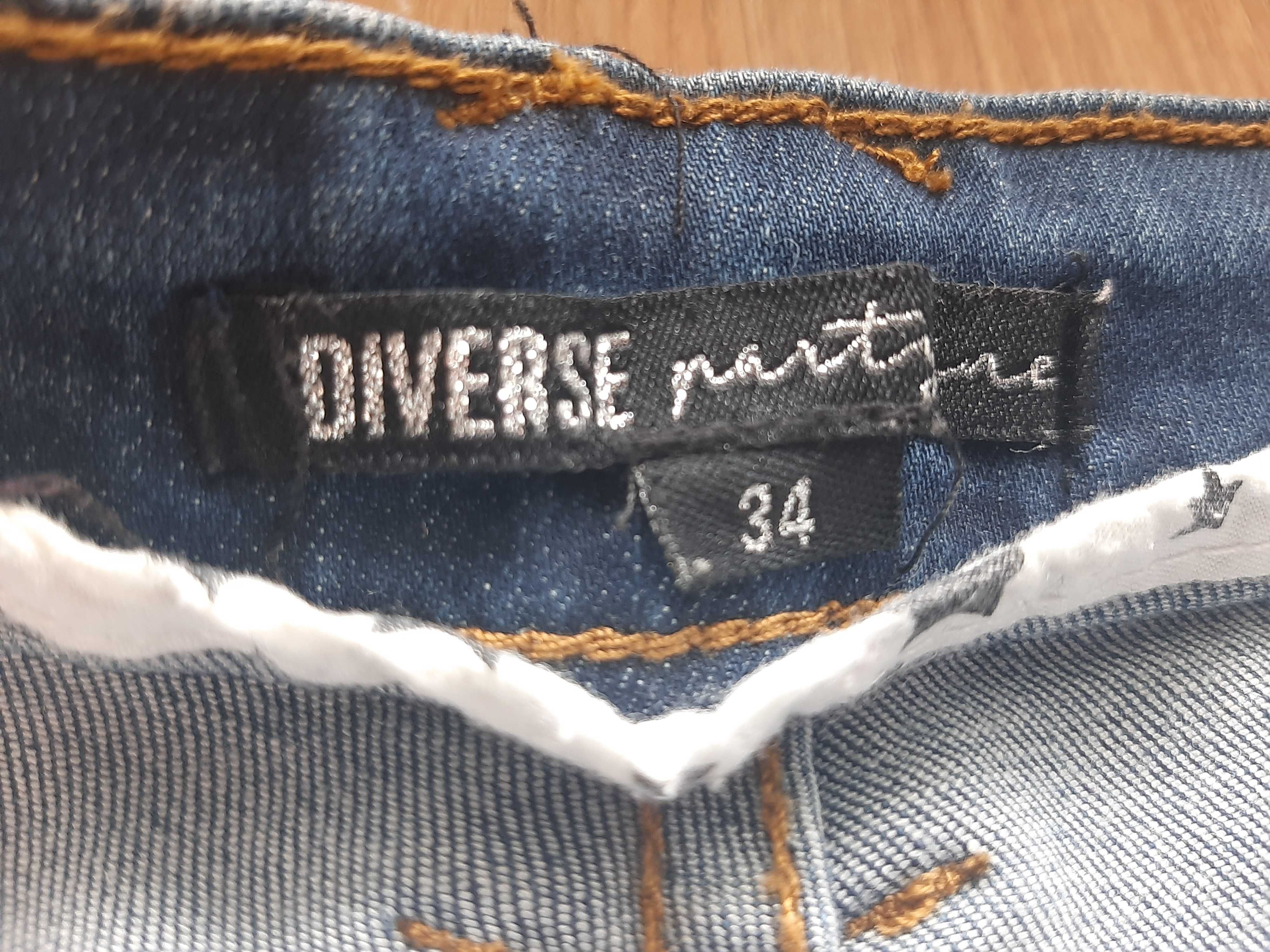 Spodnie jeansy damskie Diverse
