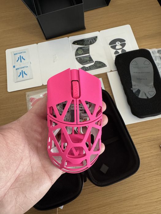 Myszka WLmouse Beast X Max Neon Rose