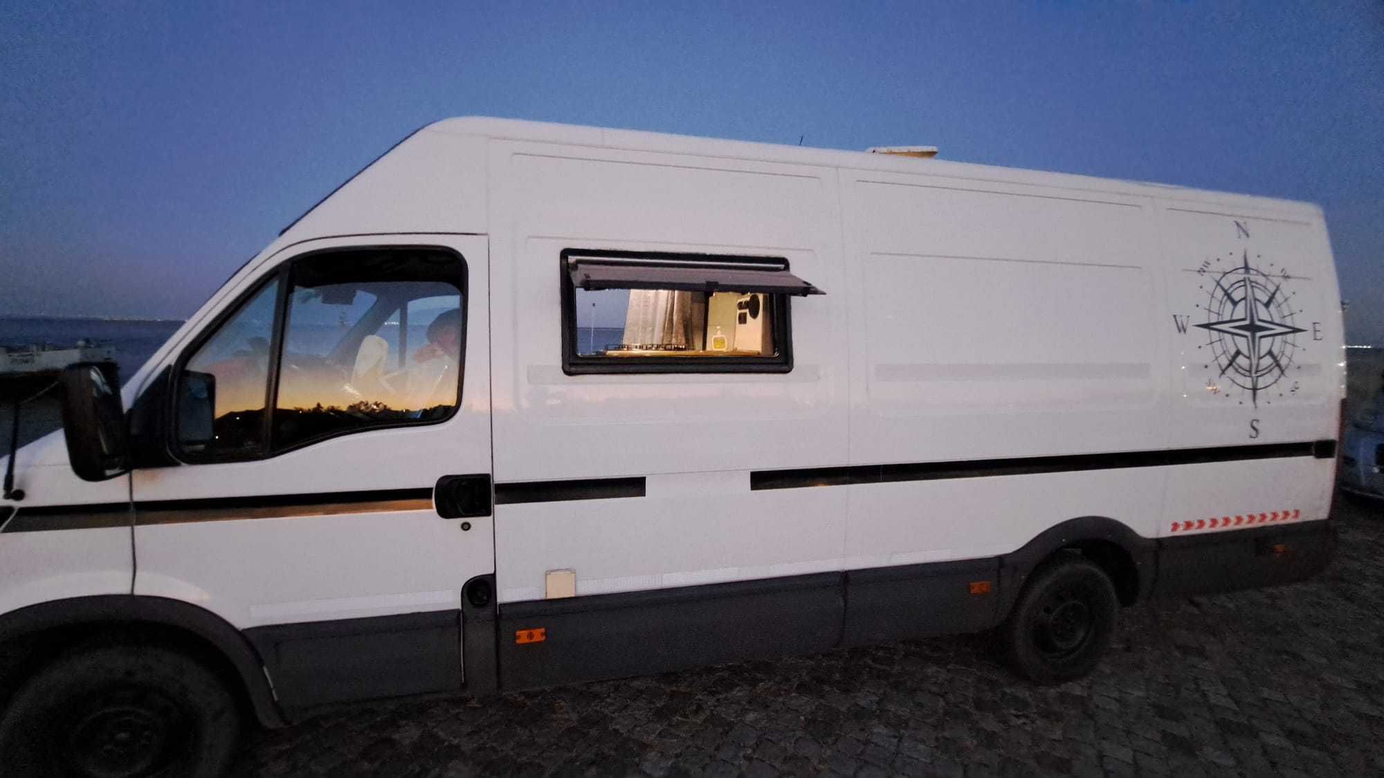 Autocaravana Iveco EXTRA LONGA 2.8T 35S13 Campervan  – Ano 2004
