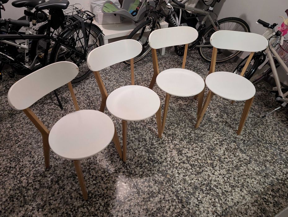 Zestaw 4 krzeseł Jysk Jegind