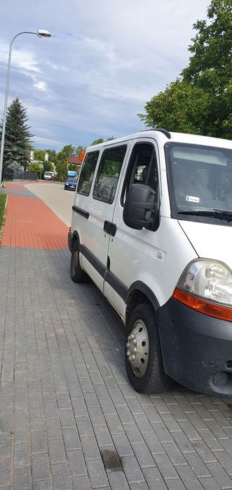 Sprzedam lub zamienię samochód Renault Master 9 osobowy