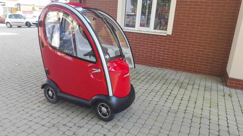 Pojazd inwalidzki elektryczny Shoprider Maxi Cab-