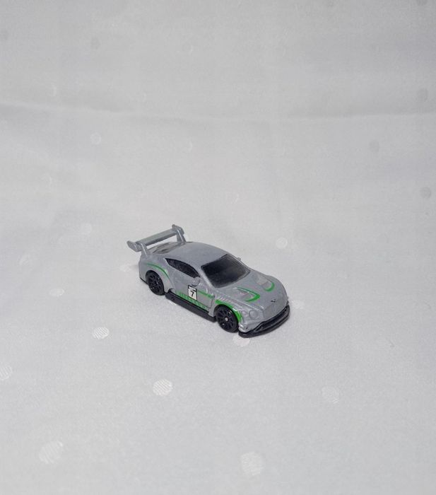 Hot wheels bentley continental GT3