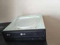 Odtwarzacz płyt CD LG