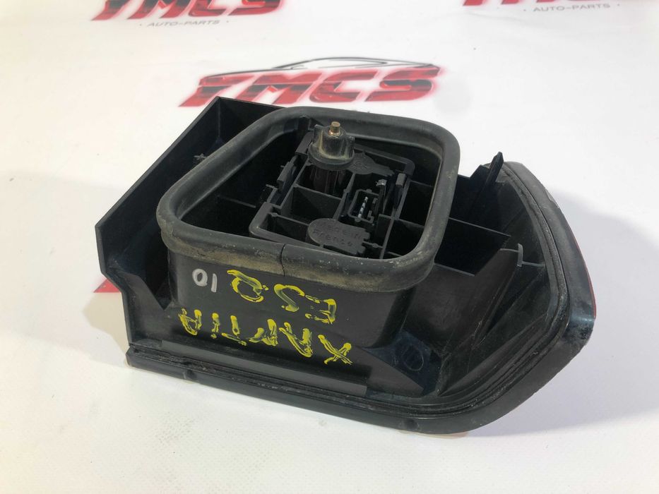 Farolim Traseiro CITROEN XANTIA ESQUERDO ORIGINAL