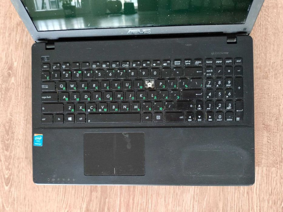 laptop Assus X552CL na części