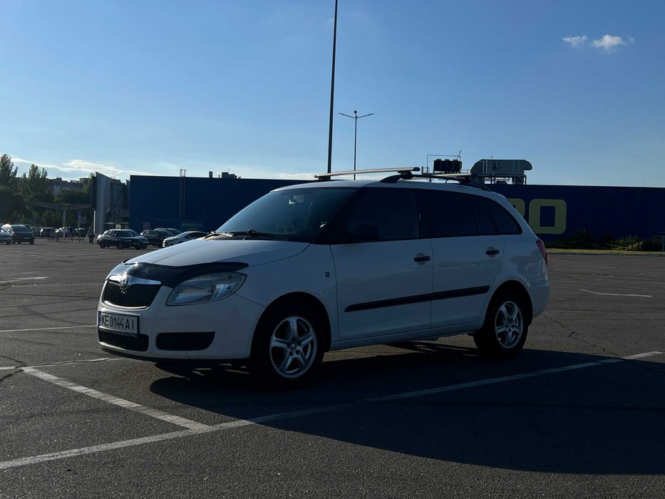 Аренда авто. Авто под такси. Skoda Fabia 1,2 газ/бензин