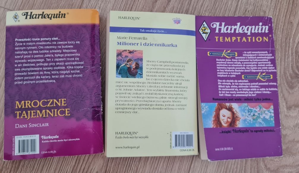 Zestaw 3 książek typu harlequin