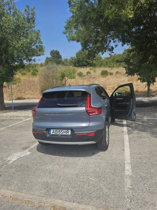Volvo XC40 gasolina automáticas 2020 com 55.000 km