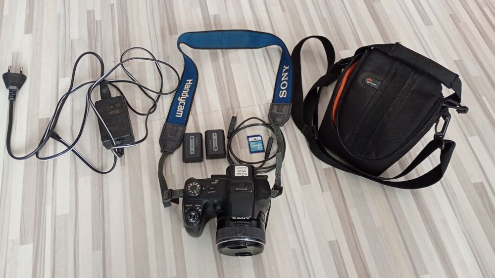 Sony Cybershot DSC HX100V