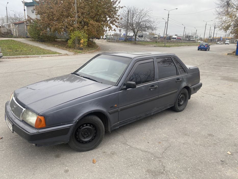 Продам вольво 460