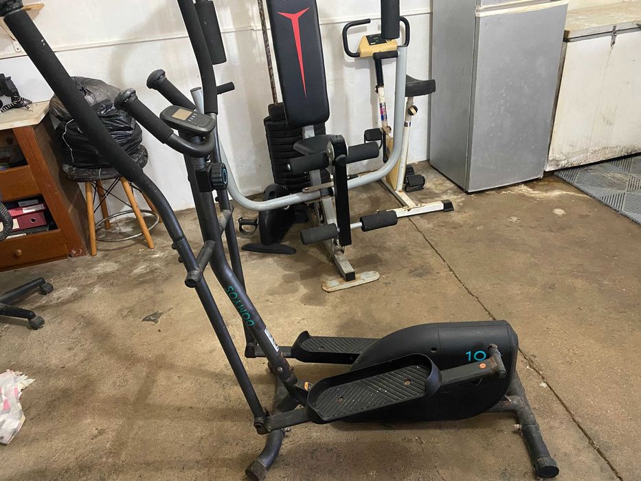 Conjunto- Maquina de musculação e maquina fitness step