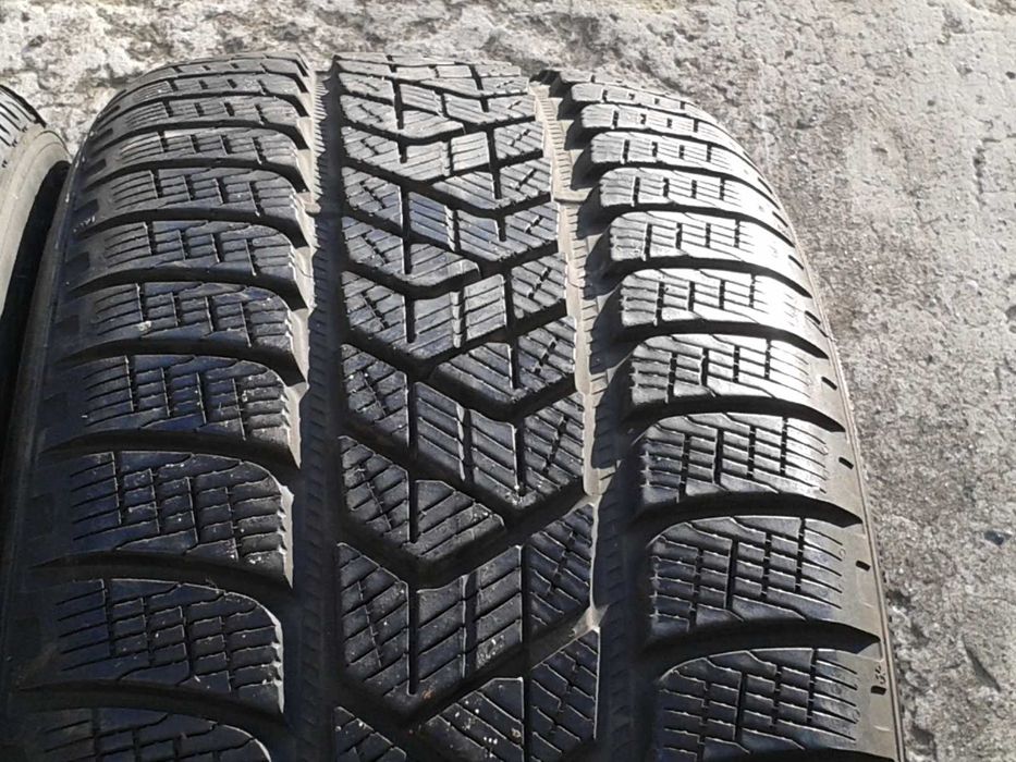 235/50R19 Pirelli Winter 4x7,3mm 2019r