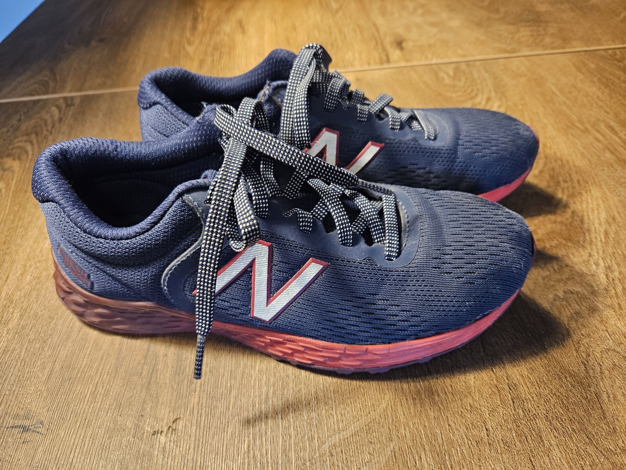 Buty sportowe New Balance, rozmiar 35,5