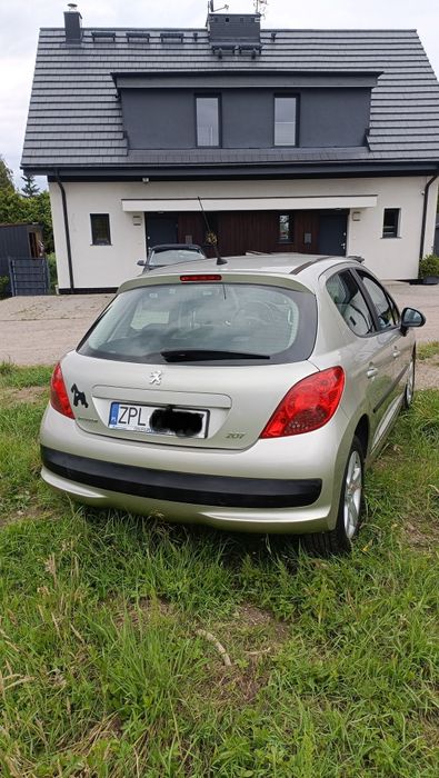 Sprzedam Peugeot 207