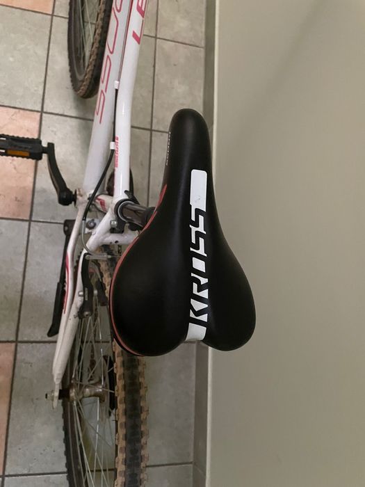 Rower KROSS 24 Lea Replica ONE SIZE MTB T TZ-50 Biało-Różowy
