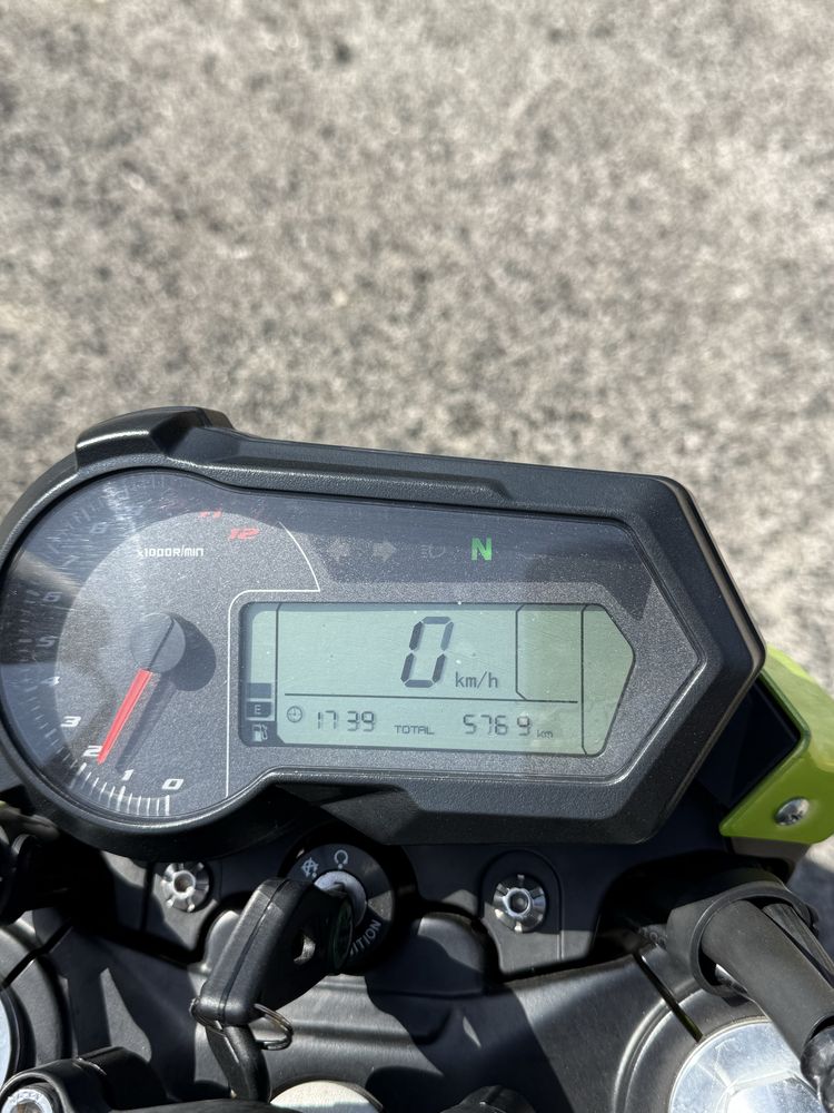 Benelli tnt 125cc