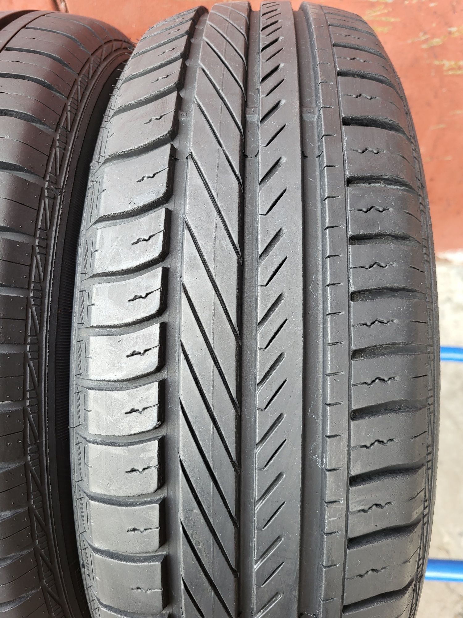 185/65/15 R15 GoodYear DuraGrip 4шт ціна за 1шт літо шини