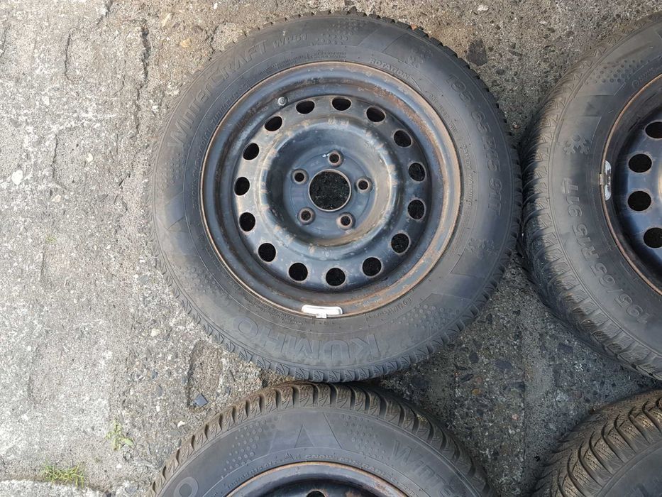 Koła stalowe zimowe Hyundai i30 Kia Ceed 195/65/15
