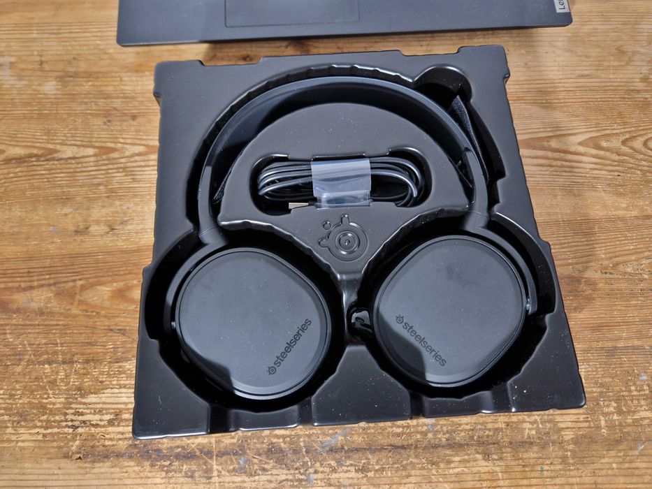 Słuchawki bezprzewodowe nauszne SteelSeries Arctis 9X (4055)