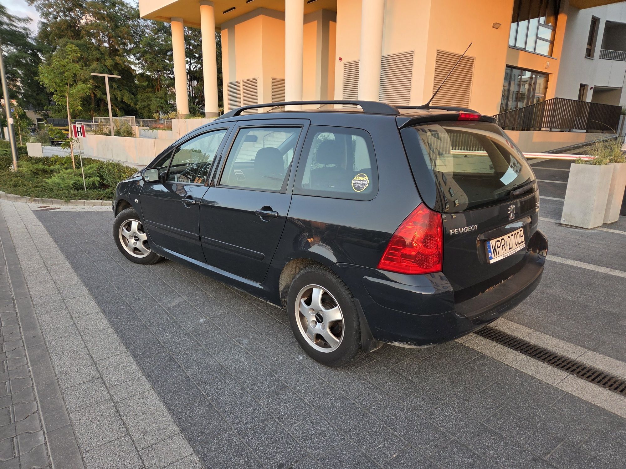 Peugeot 307 Lift  1.6 HDi 90KM  2007/08r.