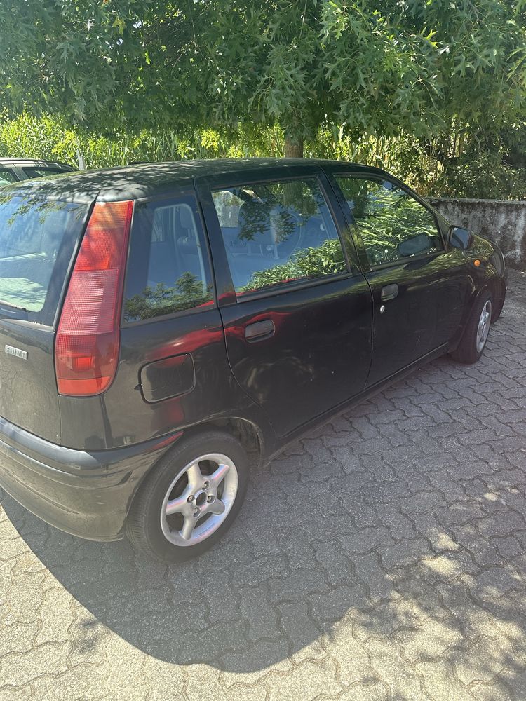Fiat punto 1997.