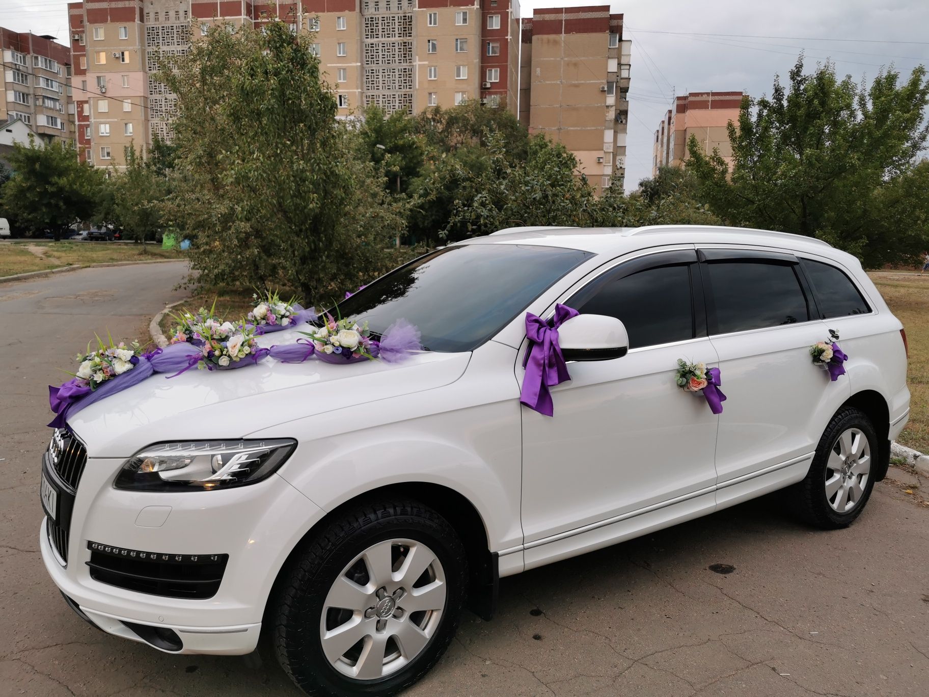 Авто на свадьбу (Весілля) прокат, аренда весільної автівки. Audi q7