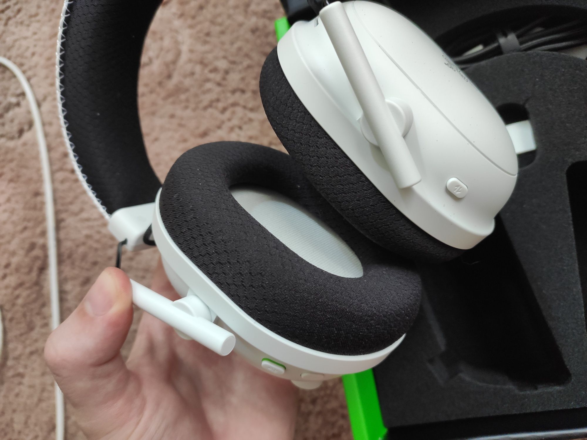 Razer BlackShark V2 Pro Wireless 2023 Edition White