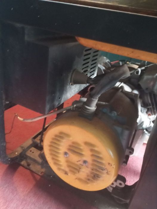 Бензо генератор denzel dv 6000 e