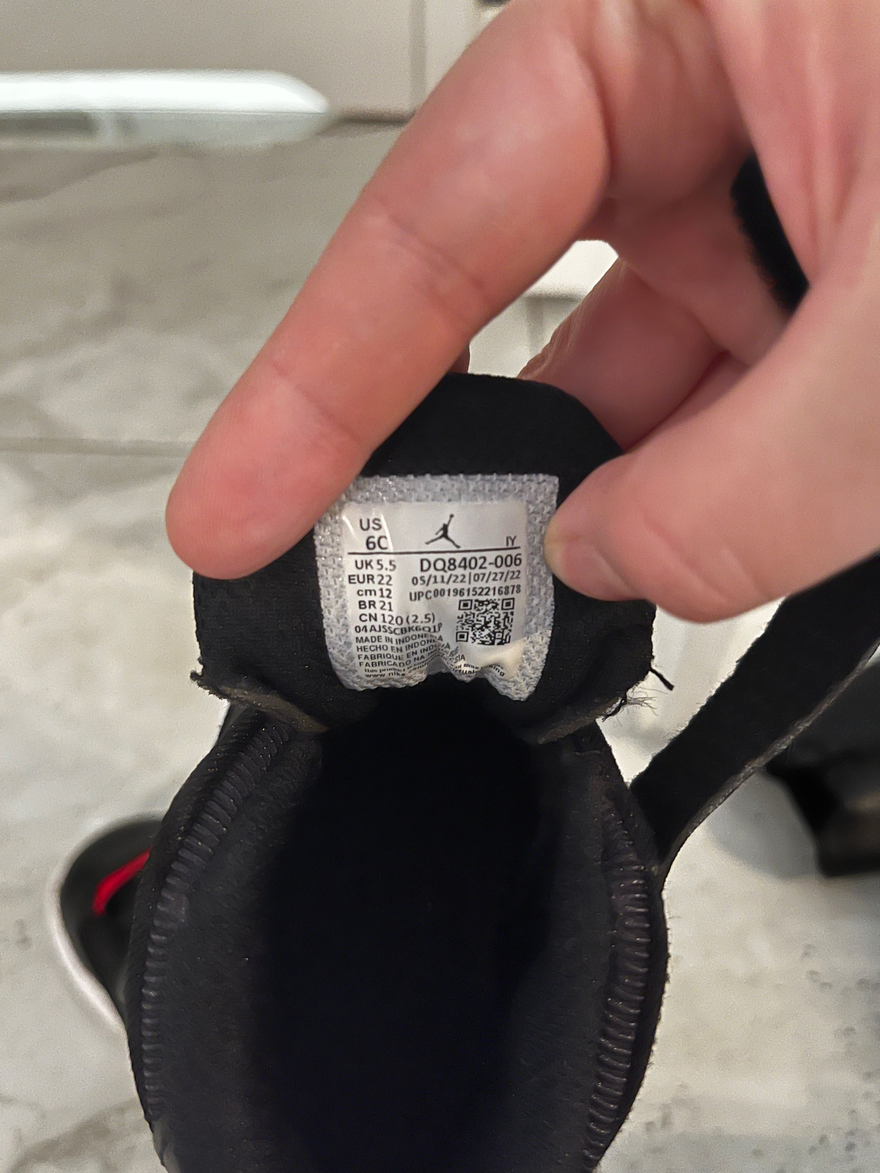 Buty Nike Jordan Max Aura 4