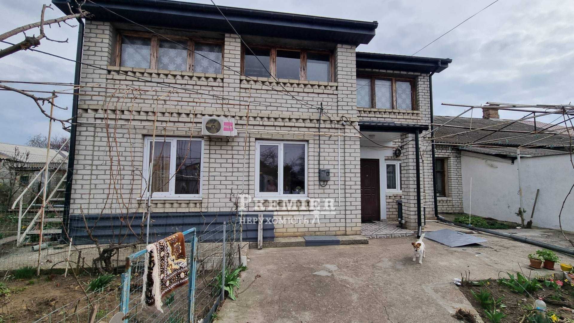 2-поверховий будинок в Одесі 121 кв.м  Автономне опалення.