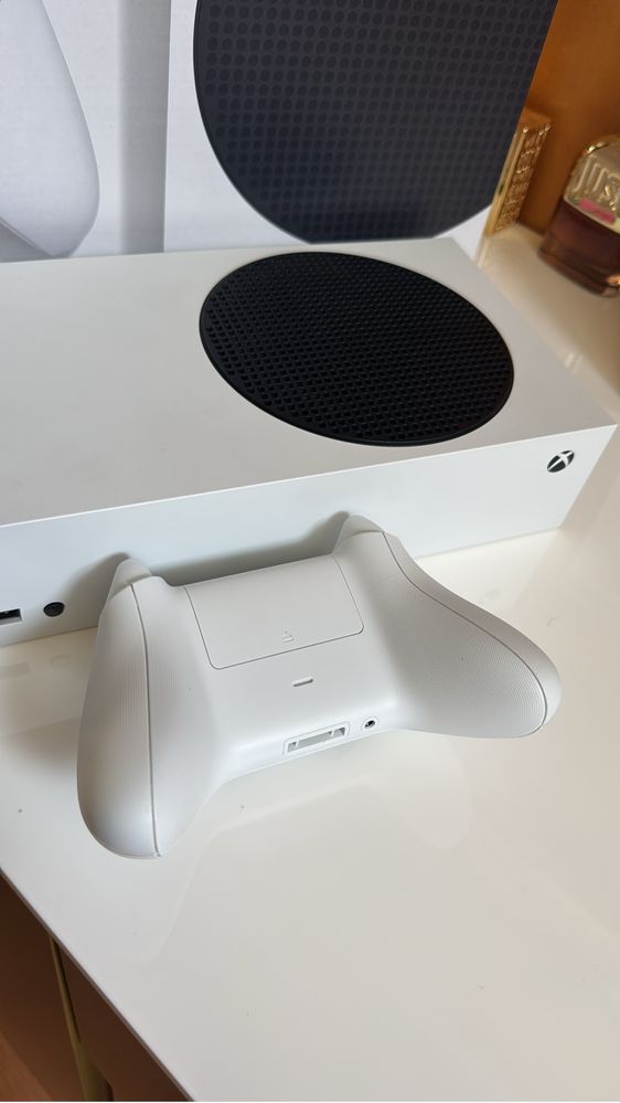 Xbox series S 512g como nova