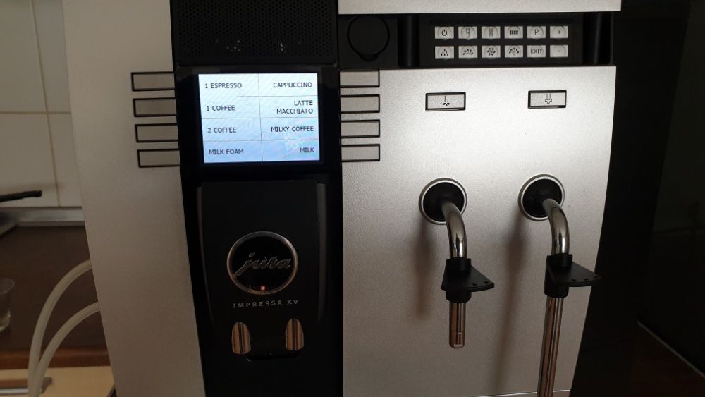 Ekspres Jura X9 win 2 gen 6 miesięcy gwarancji