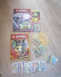 69 kart , 2 gazetki i album na naklejki lego ninjago legacy