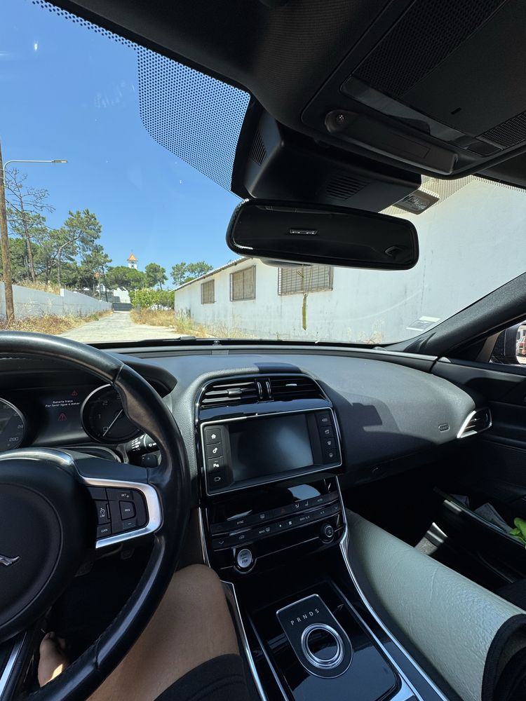 Jaguar XE 2.0 diesel