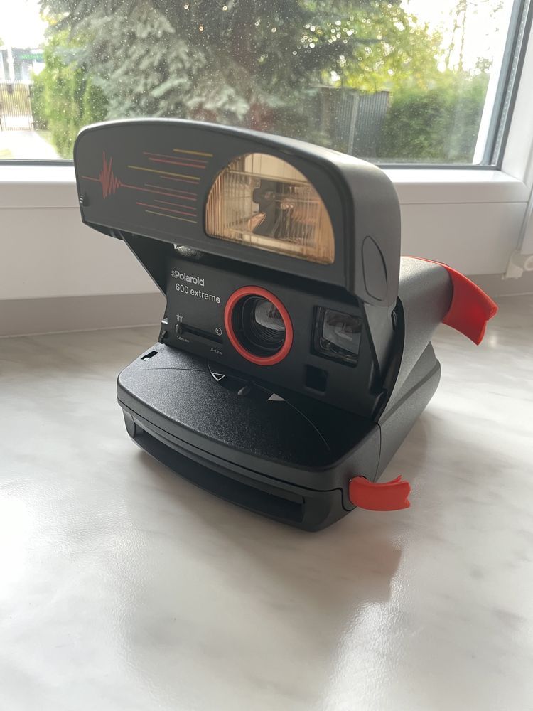 Aparat fotograficzny polaroid