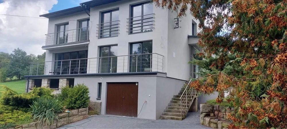 Balustrady nierdzewne zabezpieczenia okienne