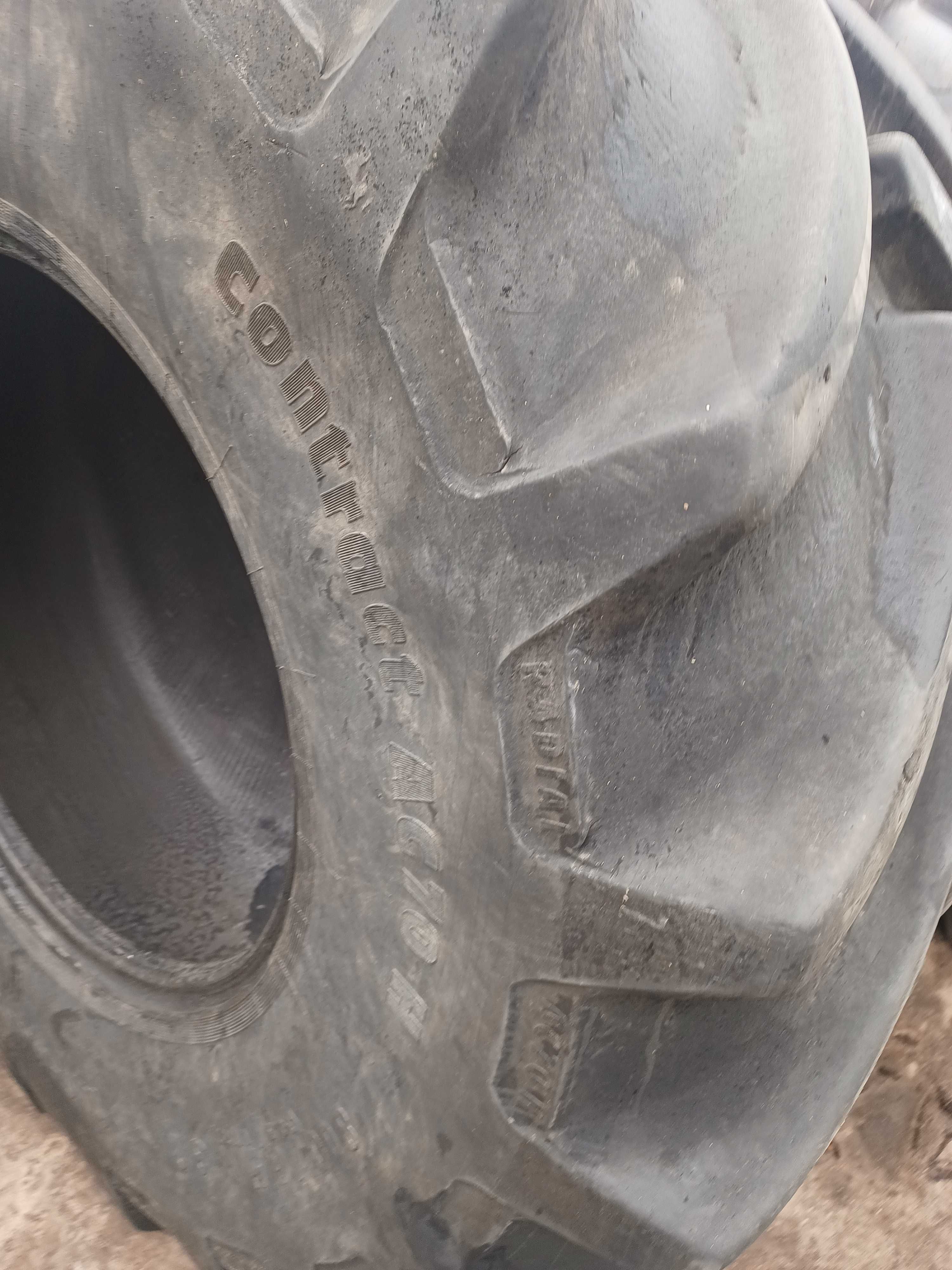 Opona rolnicza 800/65r32 kombajn Claas Fendt John Deere Continental