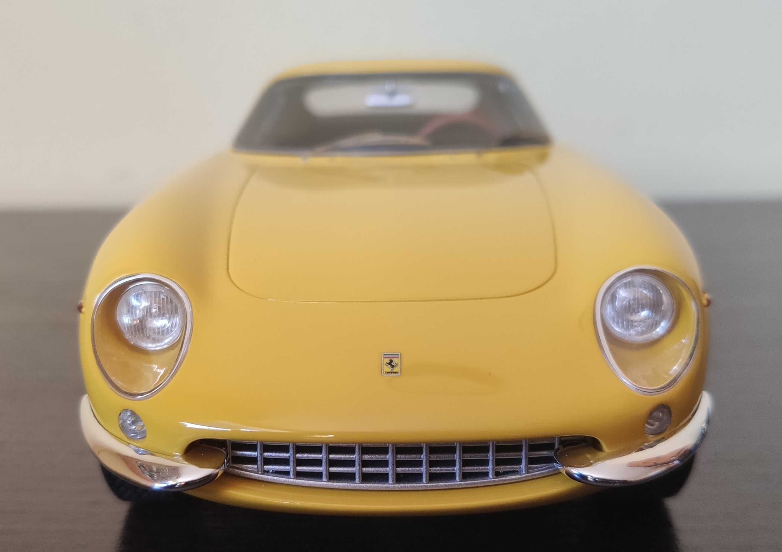 Ferrari 275 GTB Street 1:18 CMR