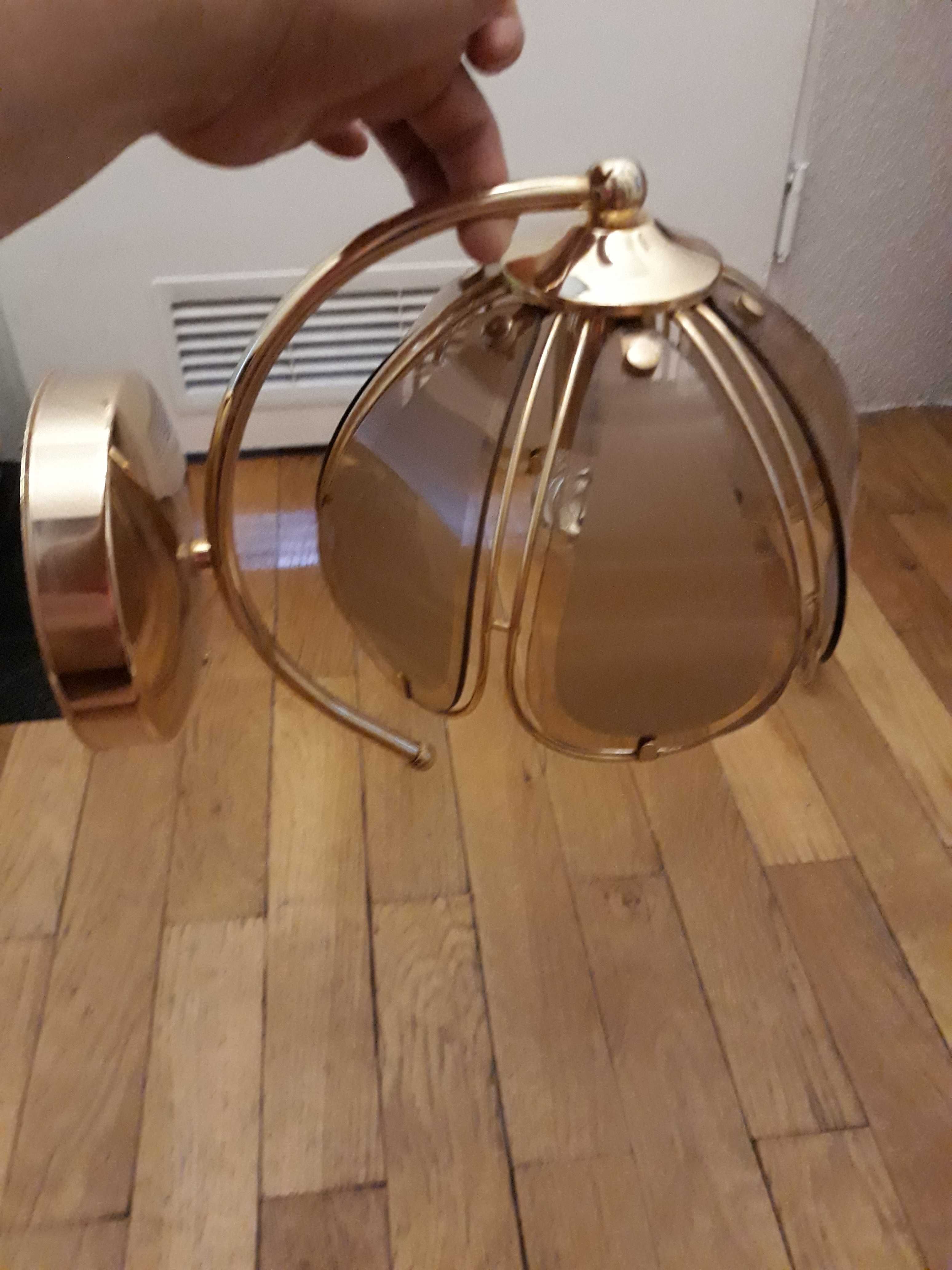 Lampa ścienna- złota