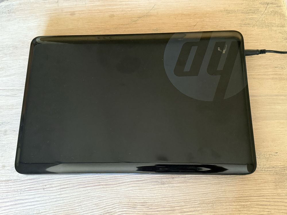 Laptop HP 2000 15,6' AMD 1,3GHz ram 6GB hdd 256GB