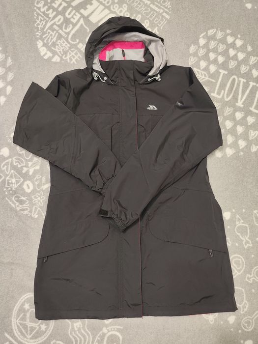 Женская ветрока/куртка фирмы TRESPASS