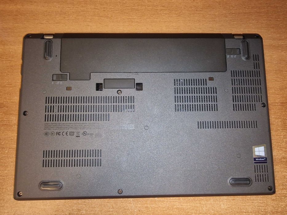 Porządny laptop Lenovo ThinkPad A275, 16GB RAM, 256GB SSD, 12,5', HD